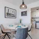 Apartment Apolo Xvi 29 - Grupo Turis *
